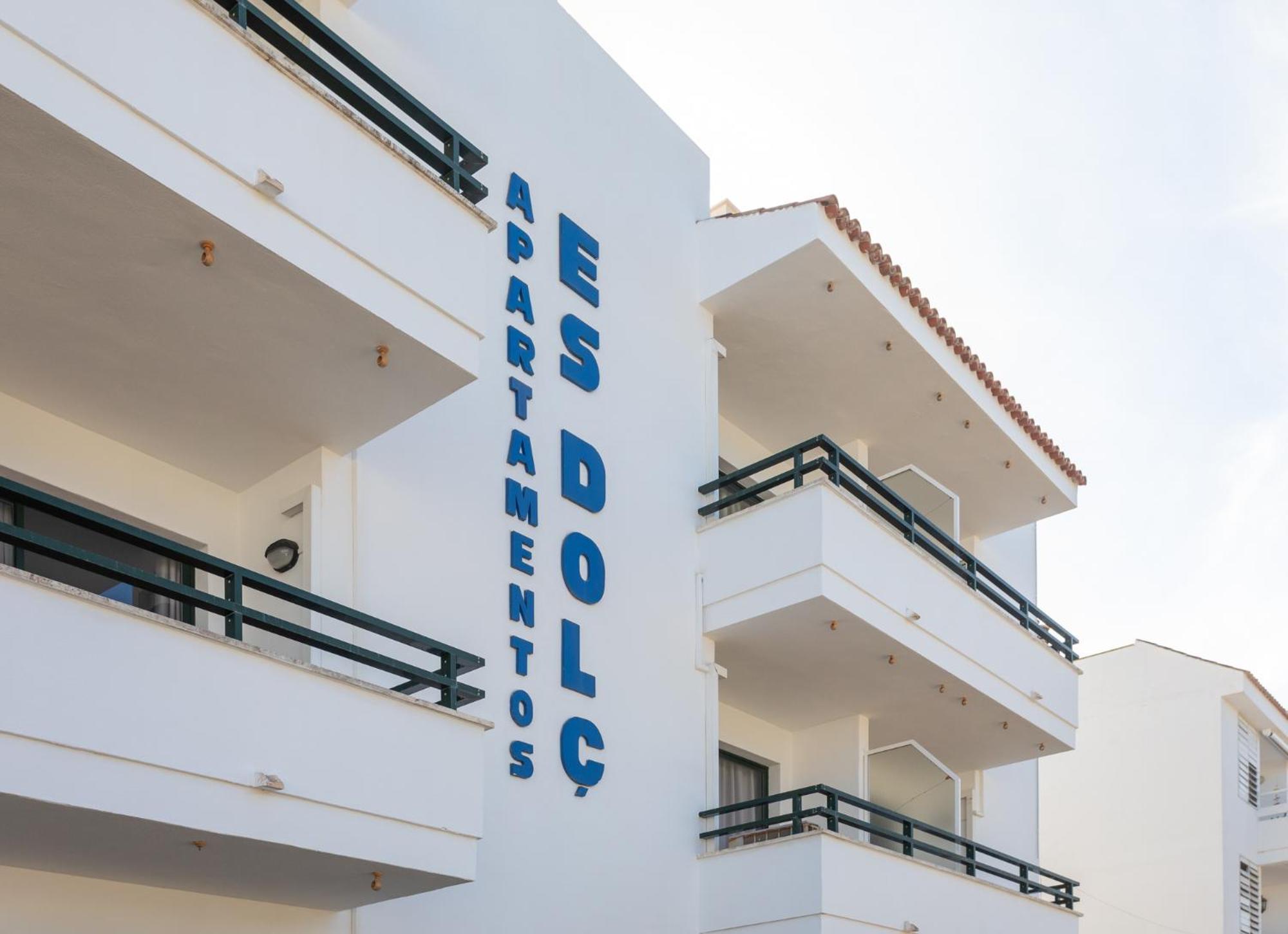 Apartamentos Es Dolc Colonia de Sant Jordi Luaran gambar