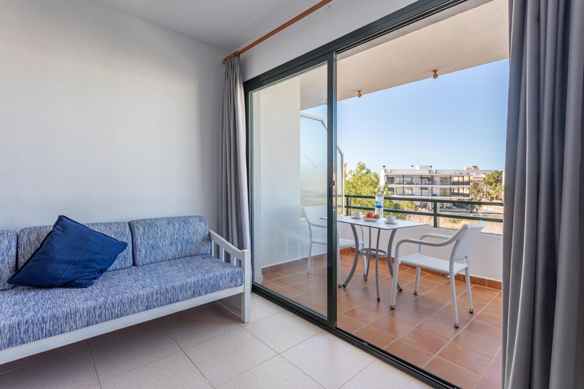 Apartamentos Es Dolc Colonia de Sant Jordi Luaran gambar