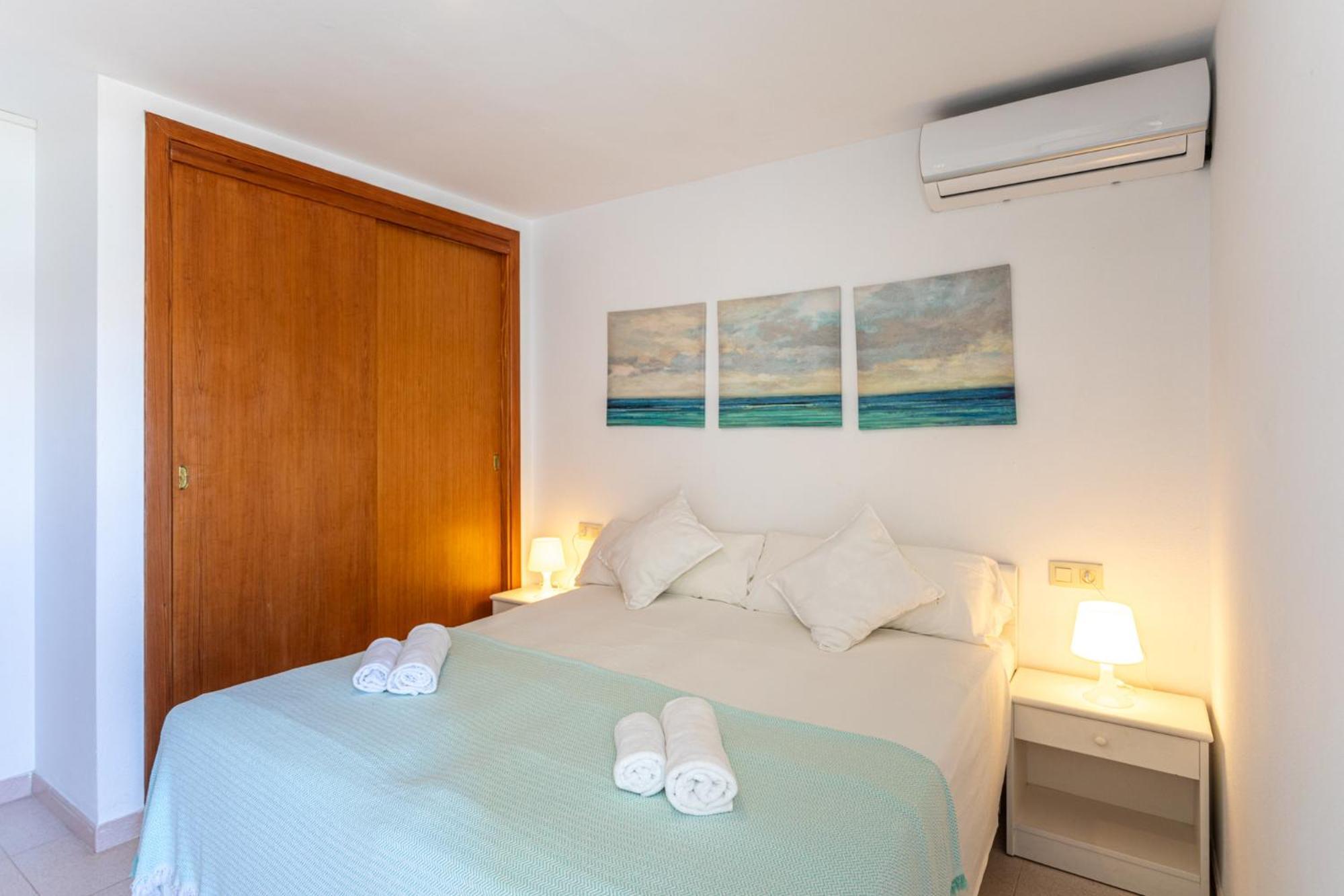 Apartamentos Es Dolc Colonia de Sant Jordi Luaran gambar